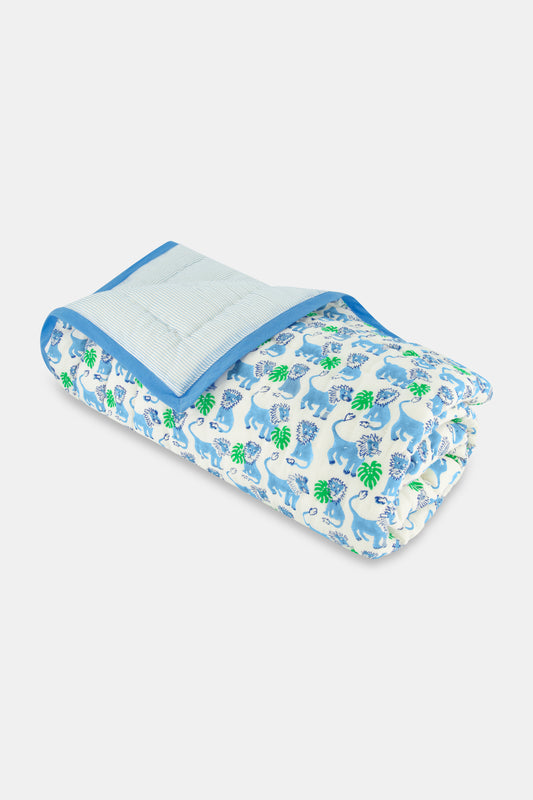 Roller Rabbit Infant Blue Leo the Lion Baby Quilt view 1