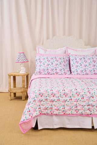 Roller Rabbit Pink Strawberry Bows Quilt