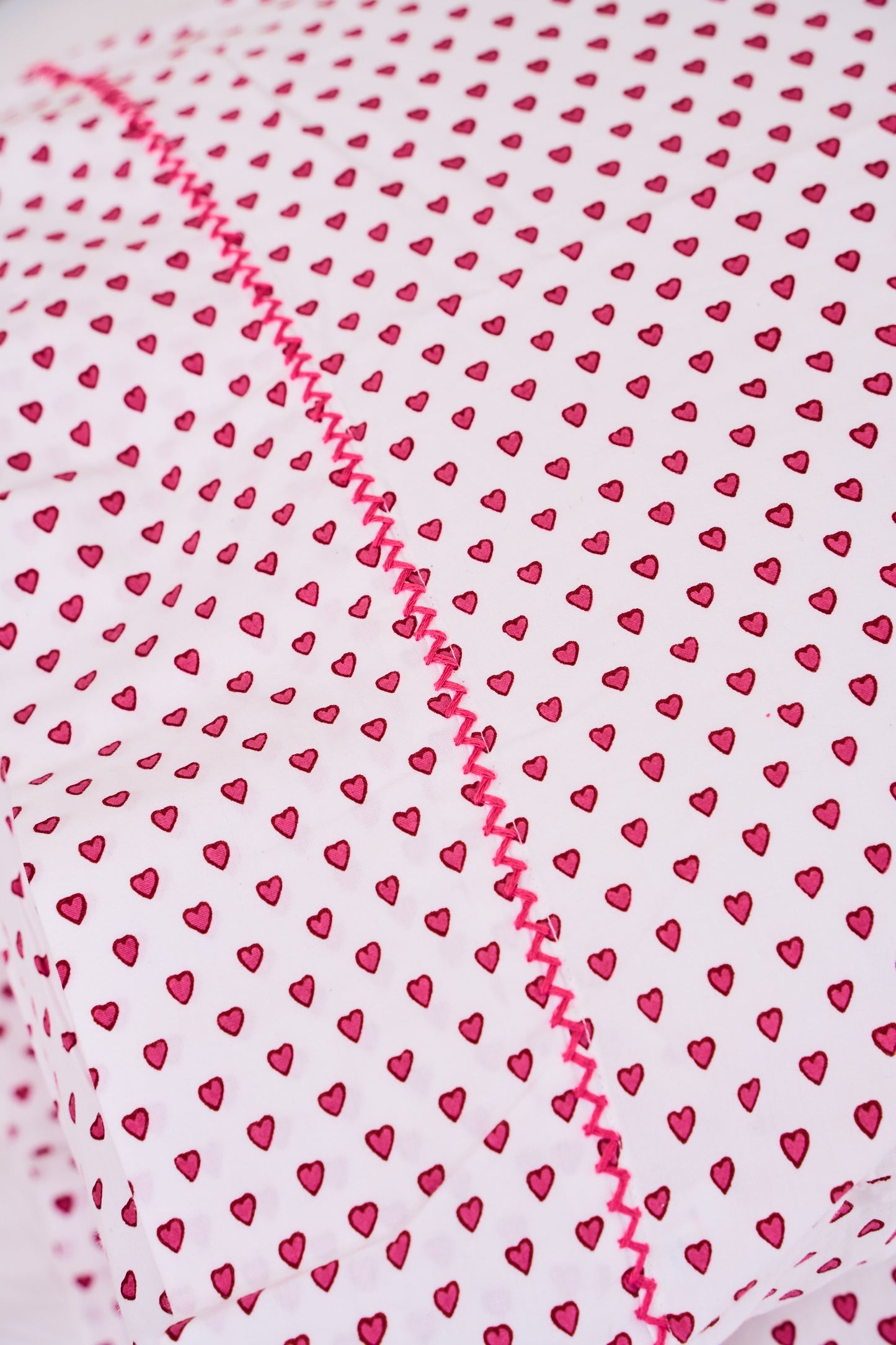 Hearts Pillowcase Set view 3