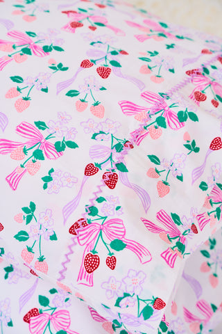 Roller Rabbit Pink Strawberry Bows Pillowcase Set