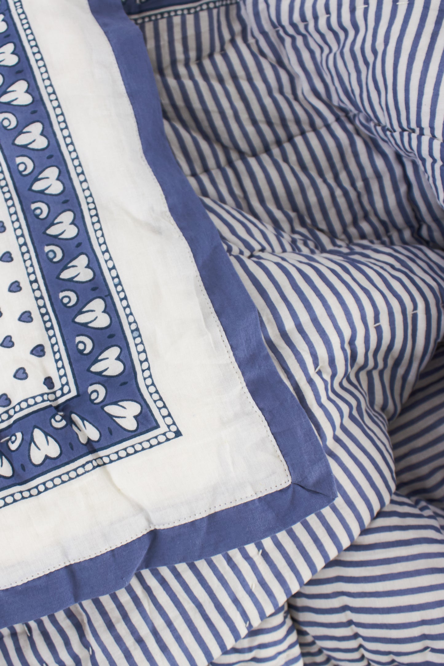 Roller Rabbit Blue Hearts Baby Quilt view 4
