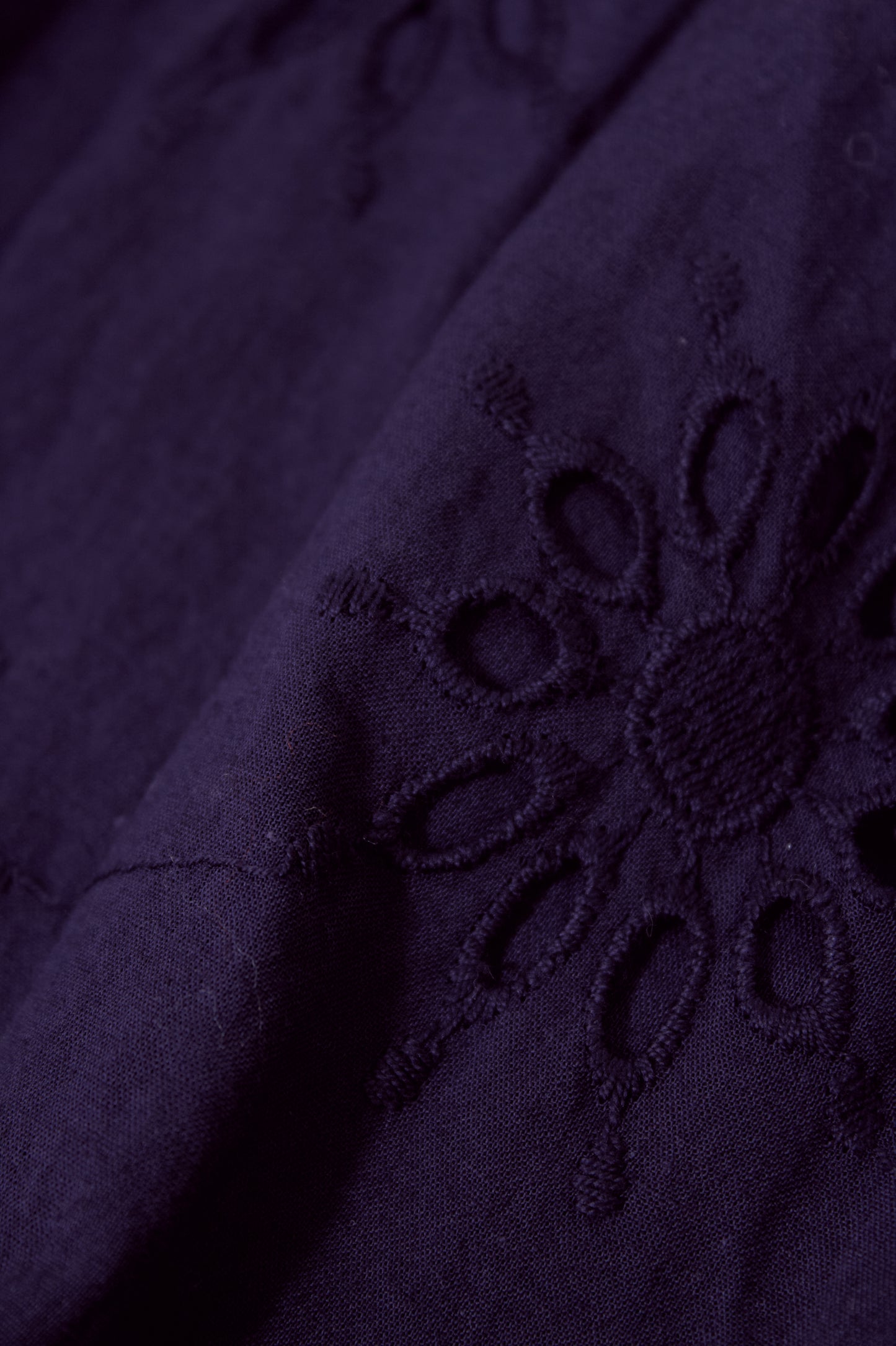 Eyelet Kayla Top view 8