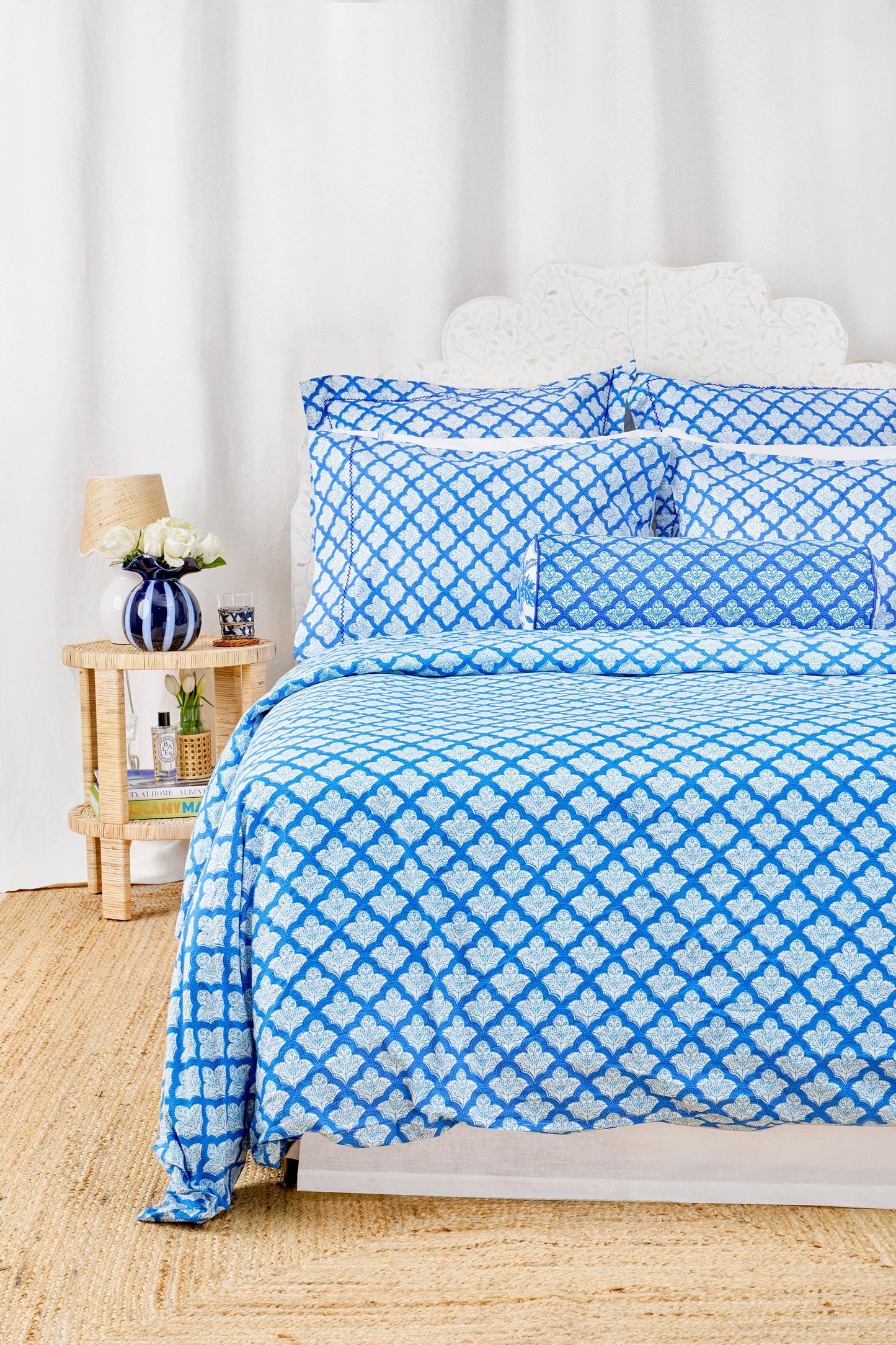 Roller Rabbit Blue Jemina Duvet Cover view 1