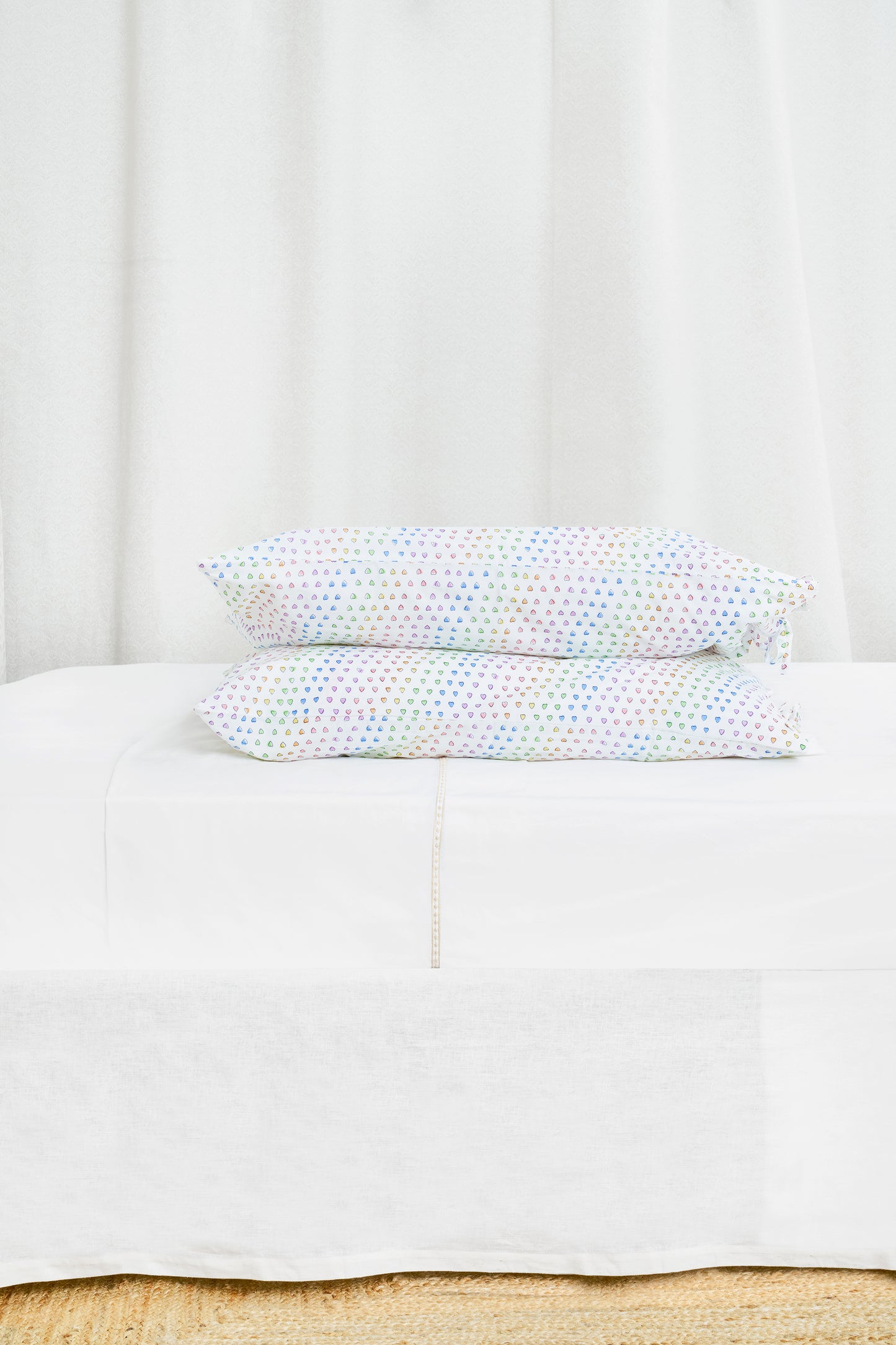 Disco Hearts Pillowcase Set with Ties view 5