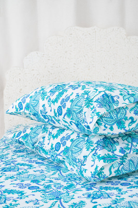 Roller Rabbit Turquoise Amanda Pillowcase Set view 1