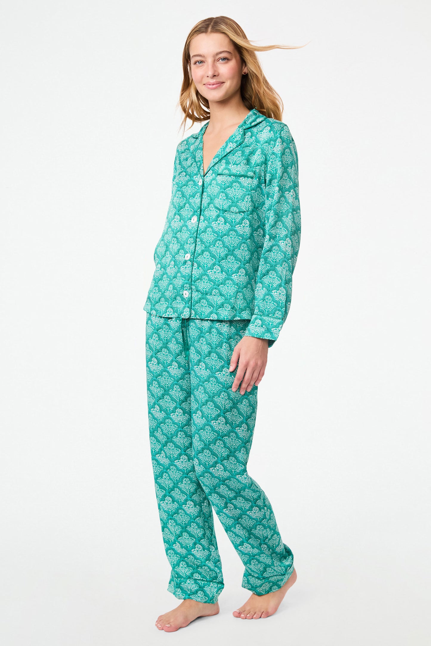 Roller Rabbit Emerald Jemina Loungewear Set view 4