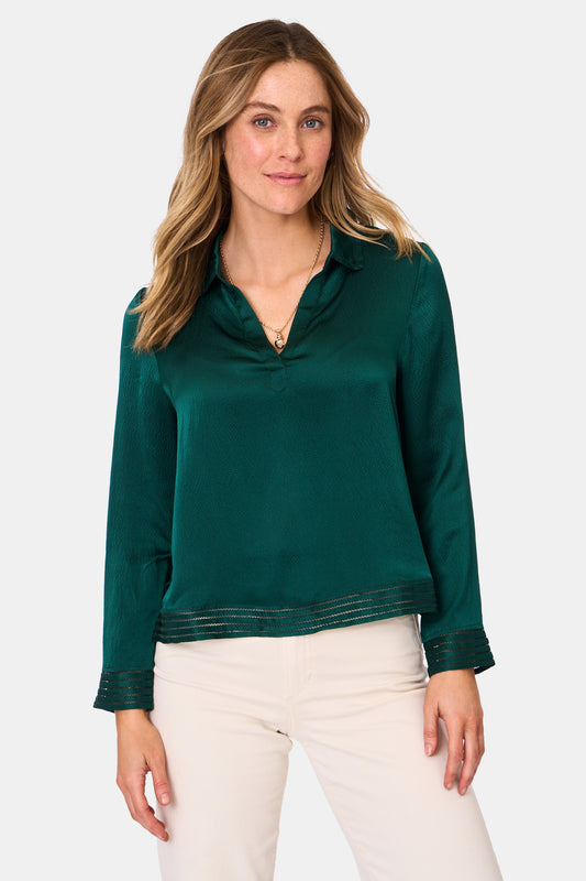 Roller Rabbit Green Feather Stitch Embroidery Marcy Top view 1