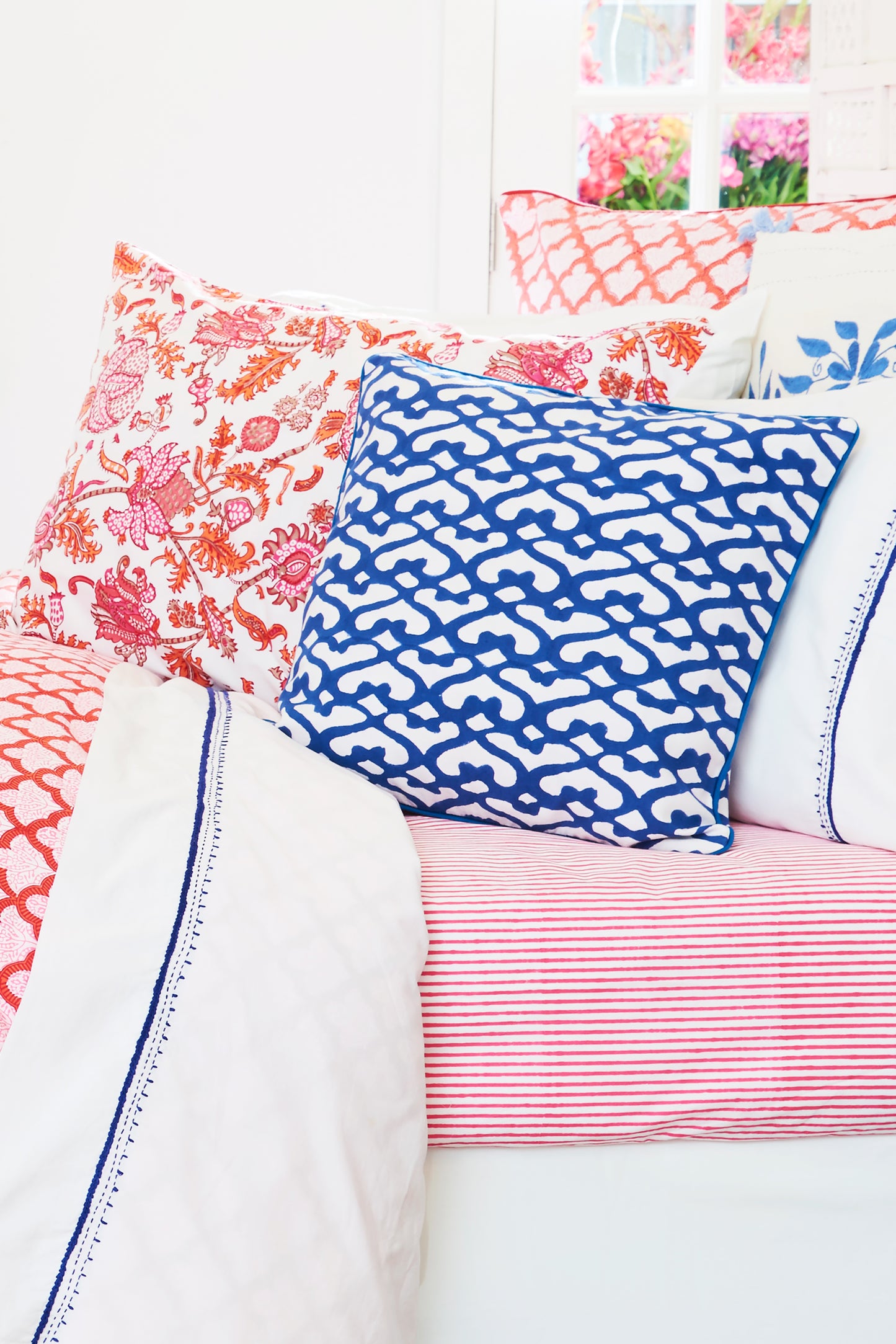 Roller Rabbit Orange Amanda Pillowcase Set view 5