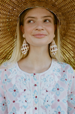 Roller Rabbit woman in kurta