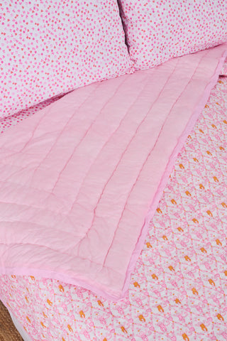 Roller Rabbit Orange/Pink Spring Bloom Monkey Quilt