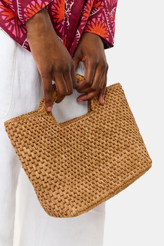 Hat Attack Toast Sandy Handheld Bag