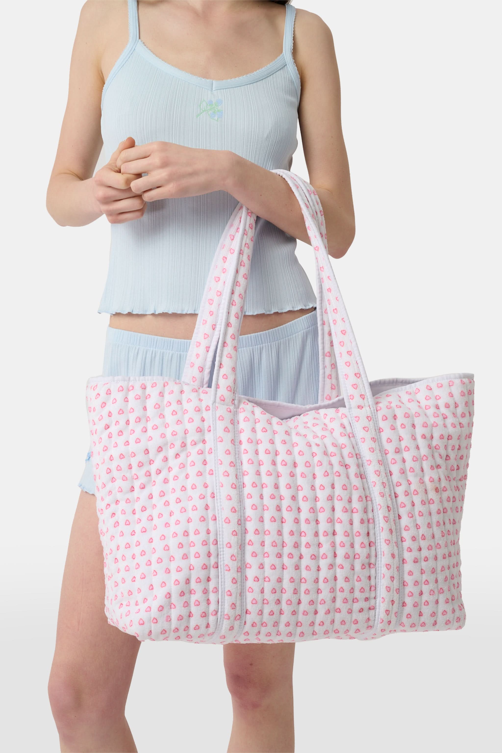 Treat Urself Love summer basket bag ハート Hearts Terry Beach Tote | Roller Rabbit
