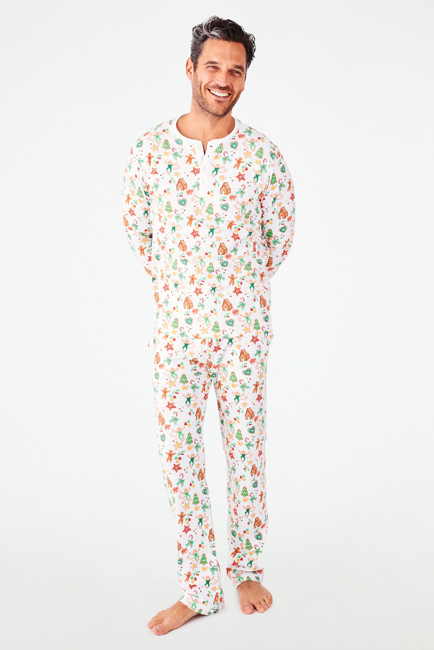 Roller Rabbit Mens Gingerbread Party Spencer Pajamas