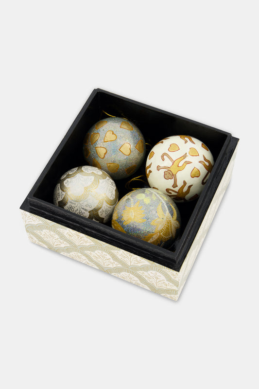 Metallic Core Ornament Set Of 4