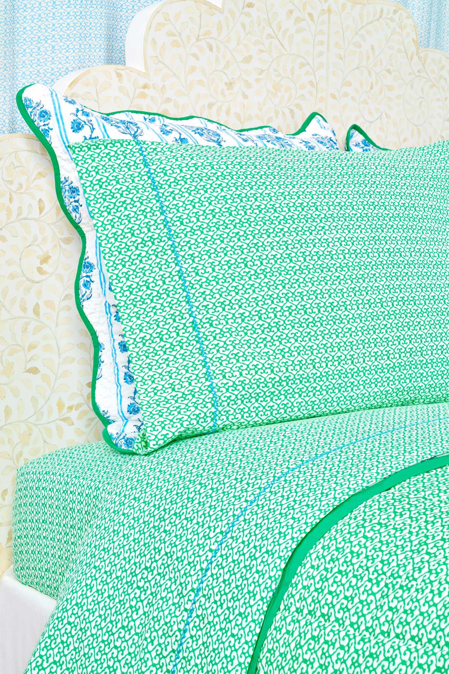 Roller Rabbit Catalina Pillowcase Set
