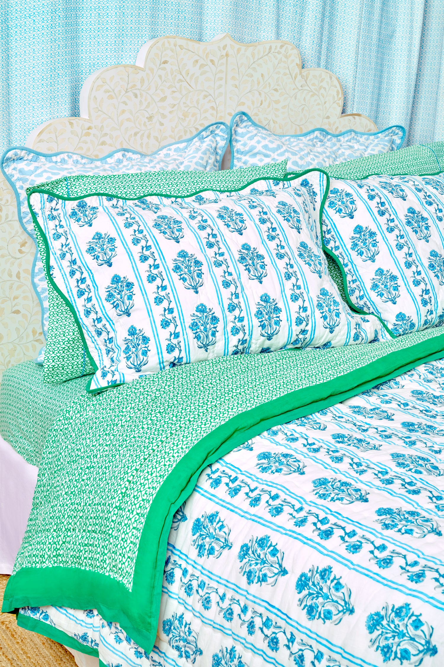 Roller Rabbit Lily Stripe Scalloped Sham Set