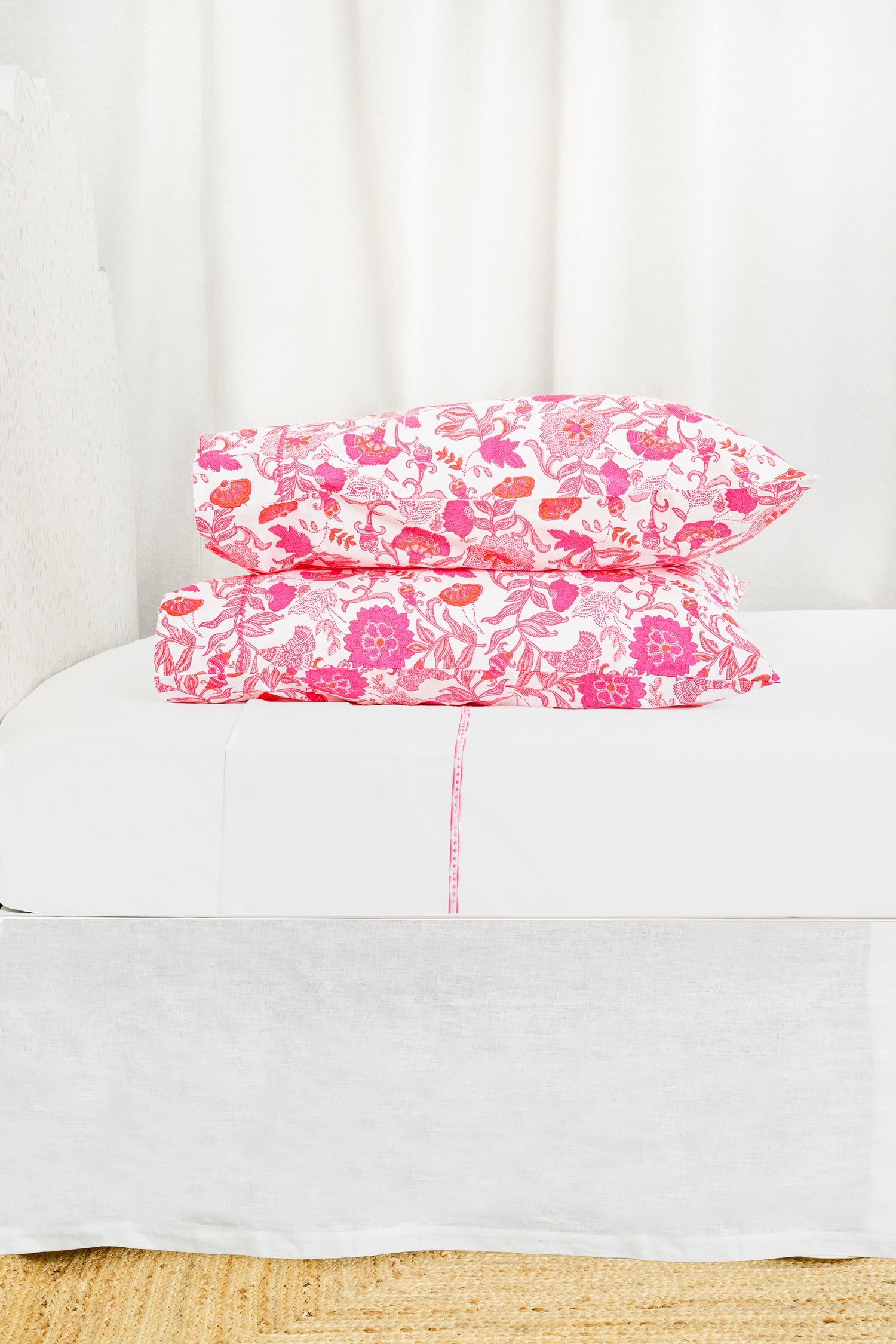 Roller Rabbit Magenta Botanica Pillowcase Set