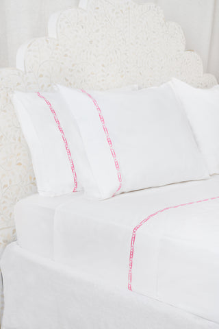 Roller Rabbit Francis Embroidered Pink Sheet Set