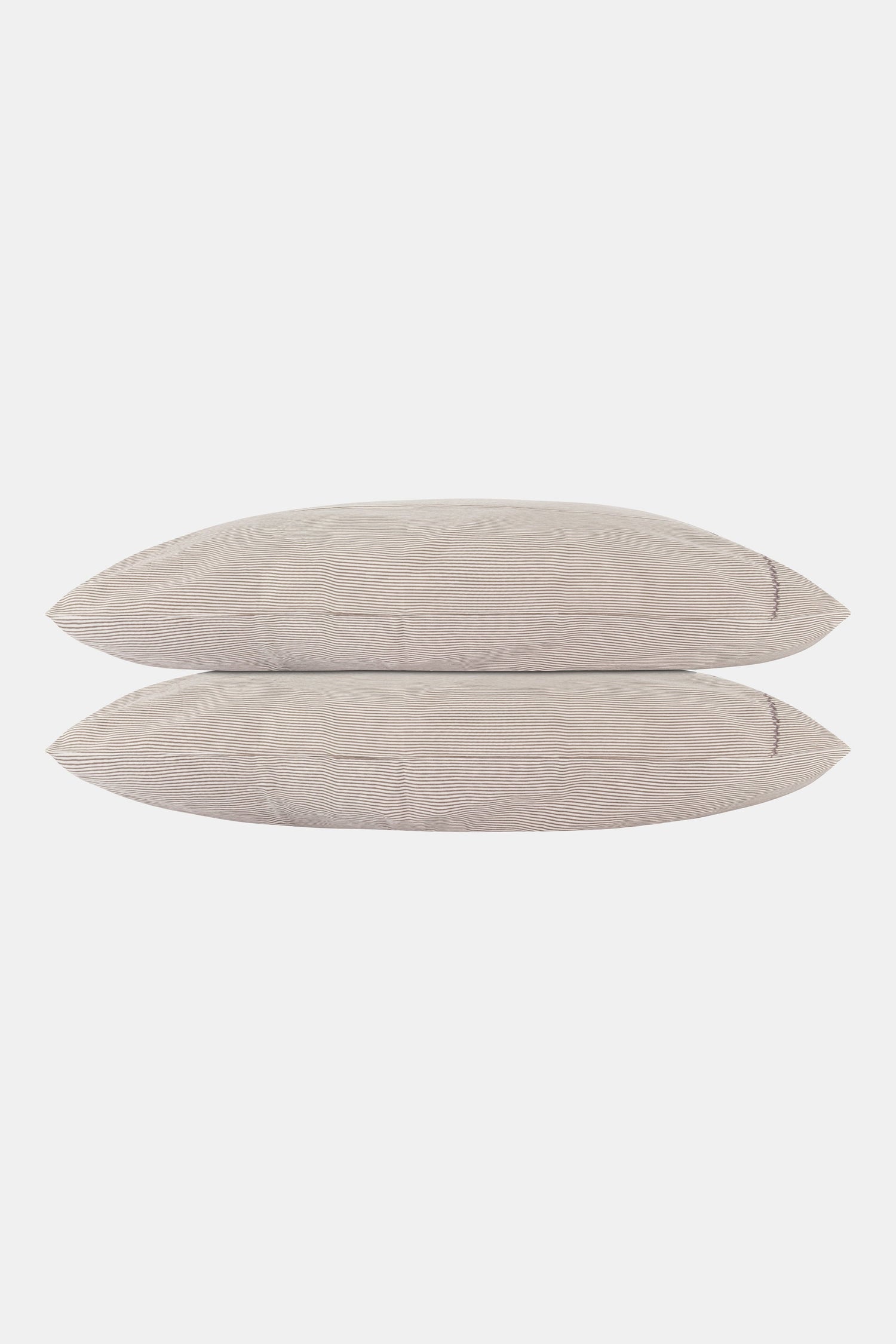 Roller Rabbit Grey Capellini Pillowcase Set
