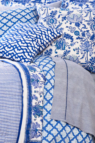 Roller Rabbit Blue Amanda Quilt